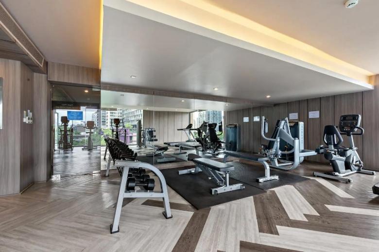 Luxury 2br With Sky Pool & Gym Near Bts Thong Lo