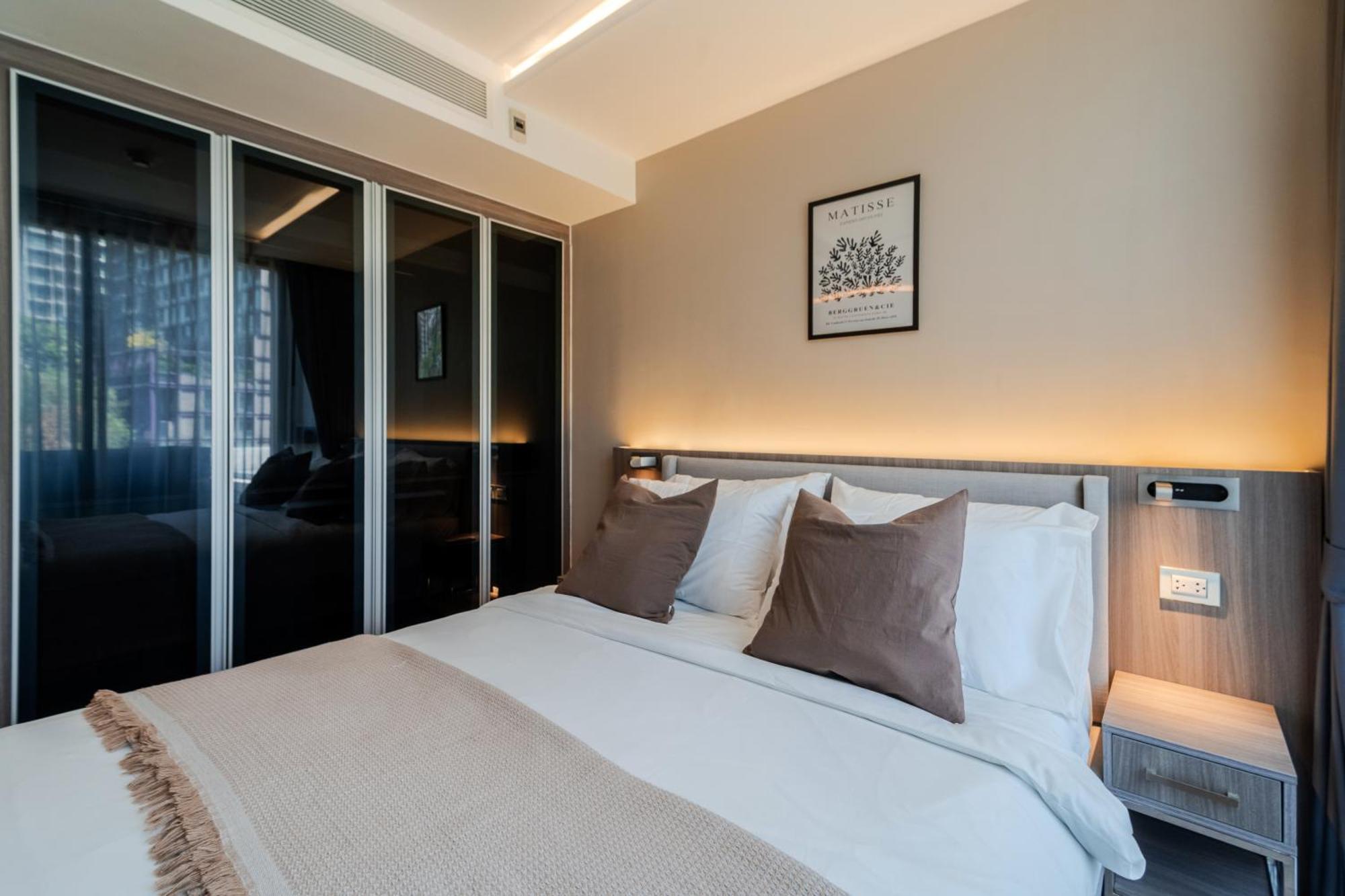 Pangsapuri Luxury 2br With Sky Pool & Gym Near Bts Thong Lo